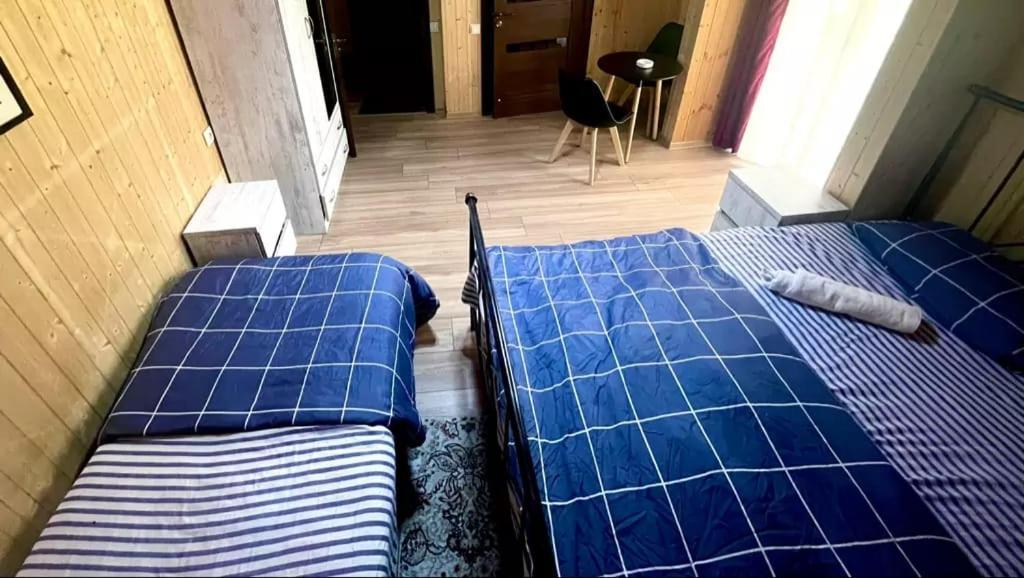 גודאורי Bismillah Hotel And Restaurent מראה חיצוני תמונה